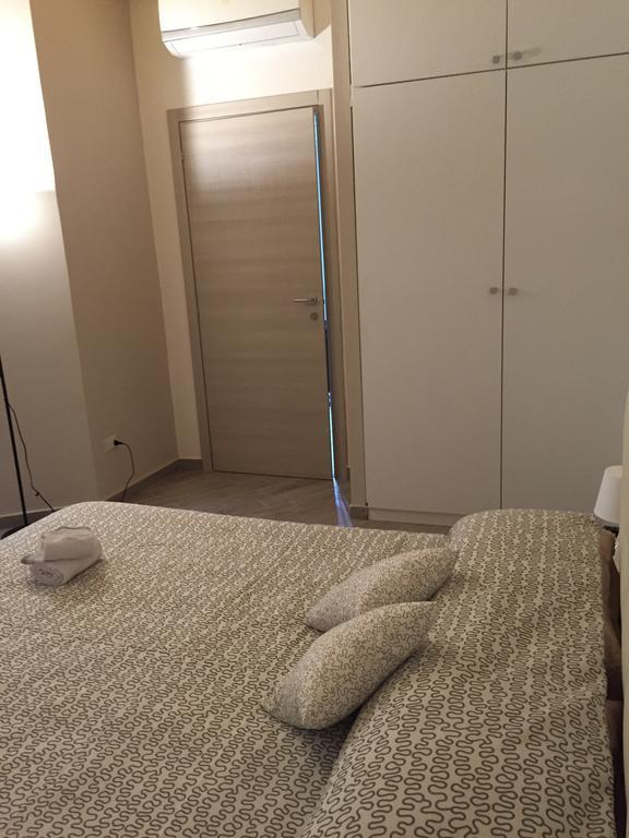 Petros Room Camere Salerno Habitación foto